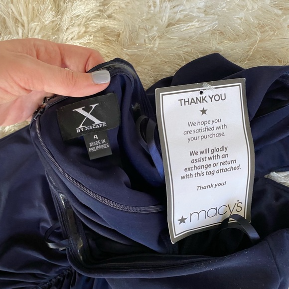 Xscape Dress - Picture 6 of 6